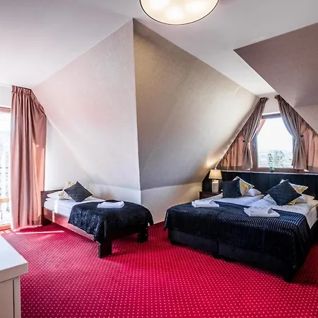 Dworek Pod Giewontem - Jacuzzi & Sauna Bed & Breakfast 4*