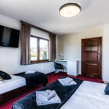 Bed & Breakfast Dworek Pod Giewontem - Jacuzzi & Sauna