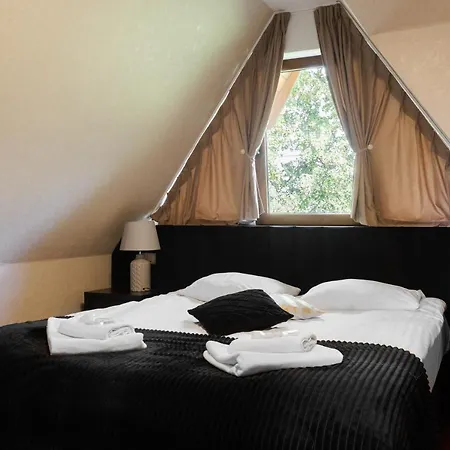 Oda ve Kahvaltı Dworek Pod Giewontem - Jacuzzi & Sauna 3*