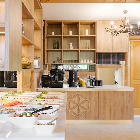 ベッド・アンド・ブレックファスト Dworek Pod Giewontem - Jacuzzi & Sauna