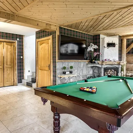 Dworek Pod Giewontem - Jacuzzi & Sauna 4* コシチェリスコ