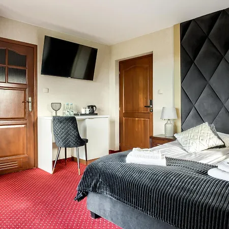 Bed & Breakfast Dworek Pod Giewontem - Jacuzzi & Sauna