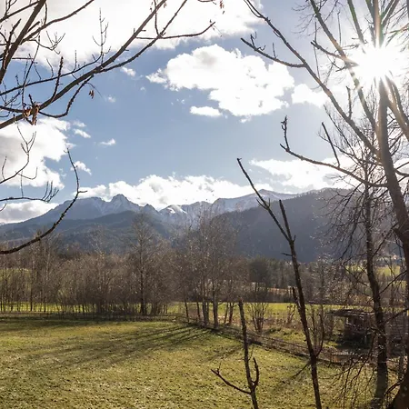 Dworek Pod Giewontem - Jacuzzi & Sauna 4* コシチェリスコ