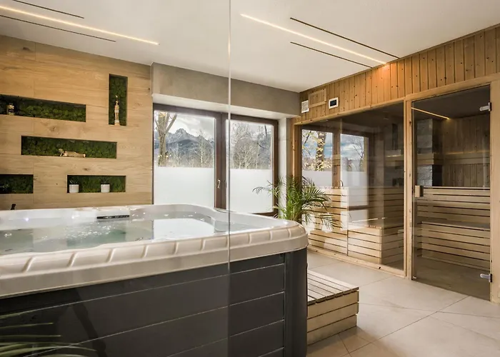Frühstückspension Dworek Pod Giewontem - Jacuzzi & Sauna 4*