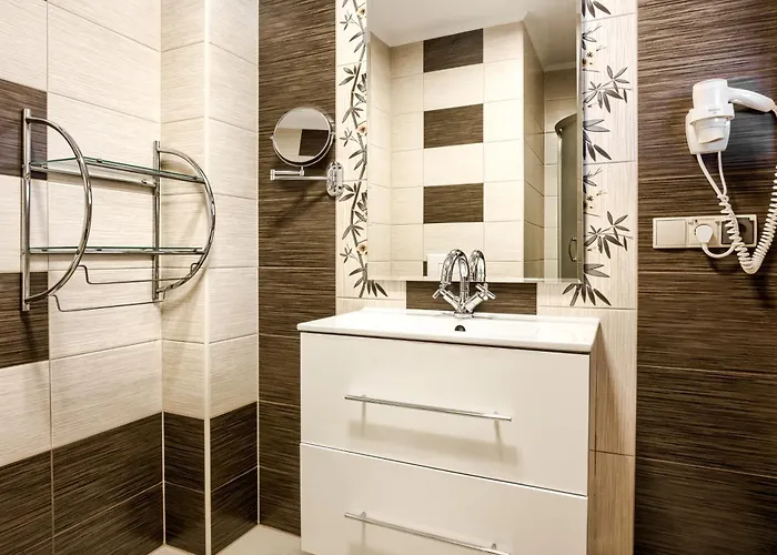 Frühstückspension Dworek Pod Giewontem - Jacuzzi & Sauna 4*