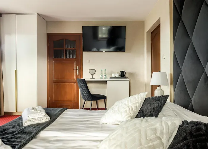 Dworek Pod Giewontem - Jacuzzi & Sauna Panzió 4*